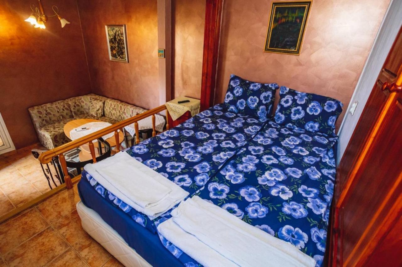 Arbat Guest Rooms Arbanasi Exterior foto
